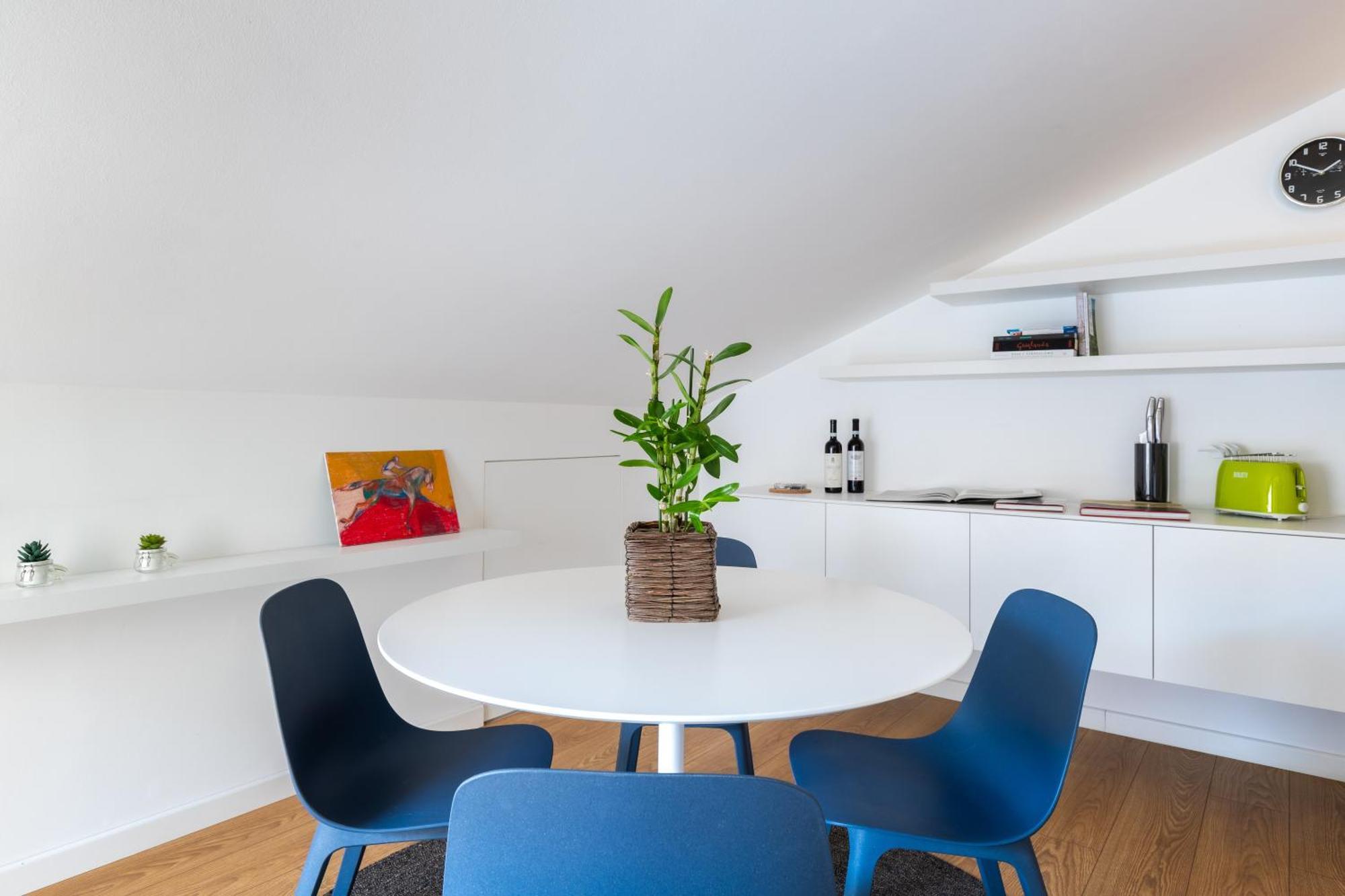 Apartment Modern With Double Terrace And Parking *