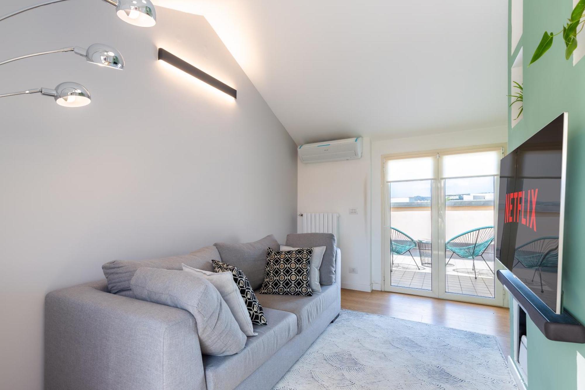 Modern With Double Terrace And Parking * Alba (Piedmont)